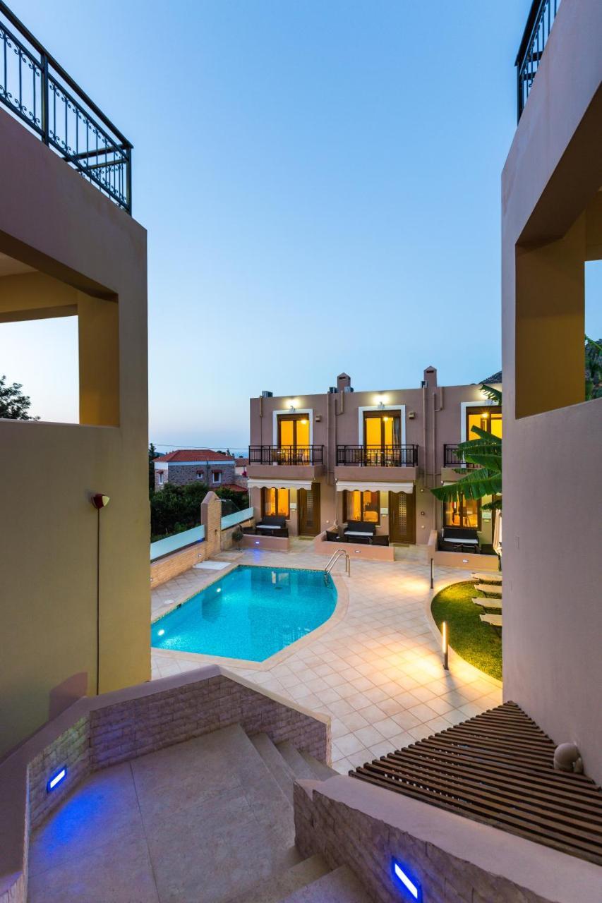Villa Pantheon & Vlikhadha