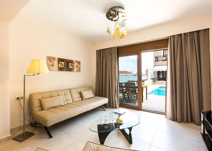 Pantheon Villas & Suites